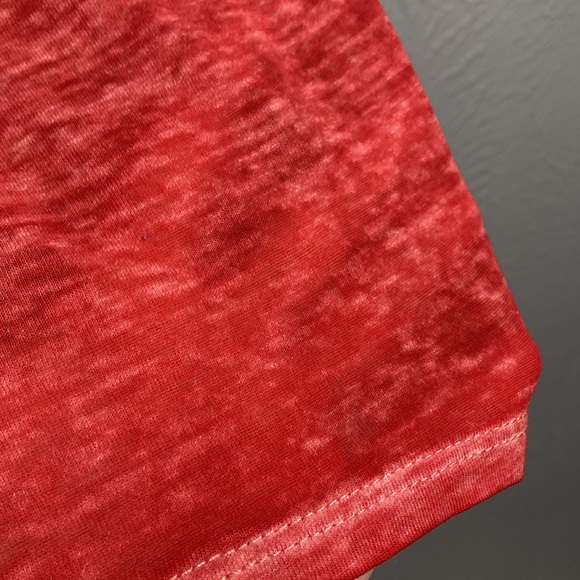 Disney Red Minnie Mouse Howdy Short Sleeve T-Shirt Women's Size Small - Picture 2 of 8